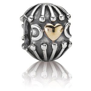 PANDORA Love and Hugs Charm RETIRED